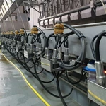 并列式挤奶设备