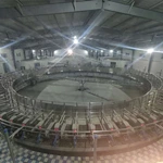 转盘式挤奶设备